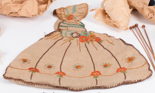 Vintage embroidered knitting project bag; illustrative category photo.